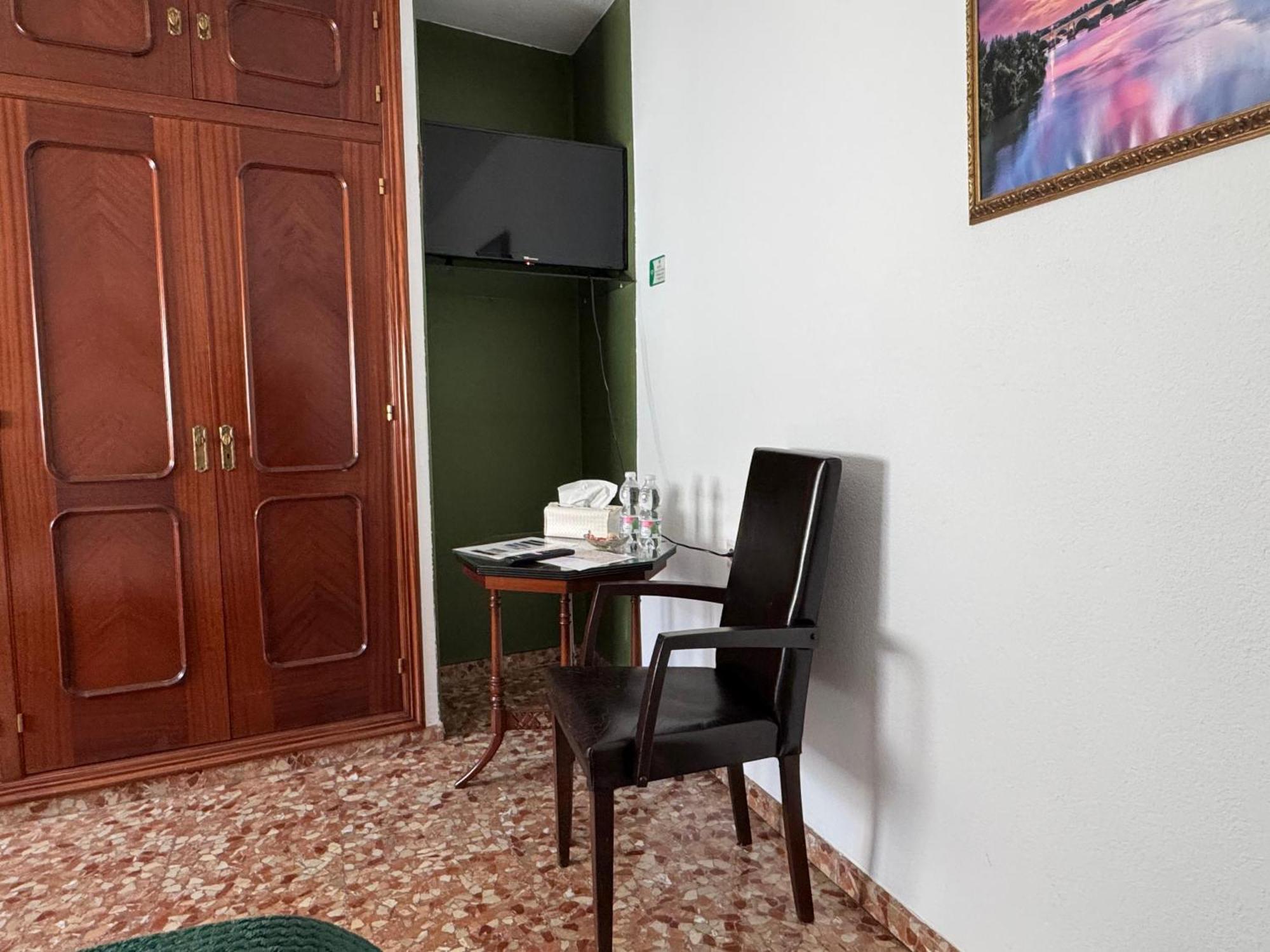 Casa Los Valenzuela Кордова Екстер'єр фото