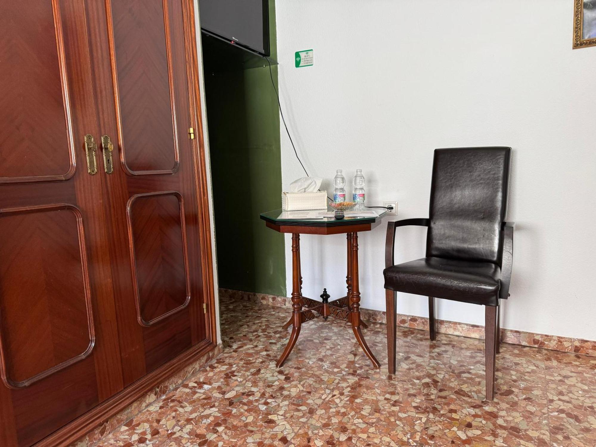 Casa Los Valenzuela Кордова Екстер'єр фото